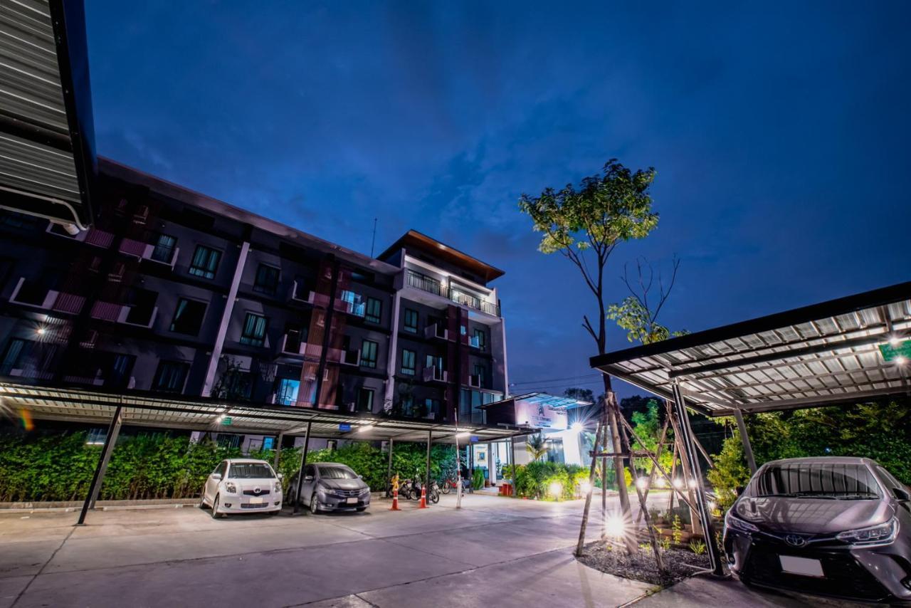 The Living Hotel Samutprakan بان بانغ بو المظهر الخارجي الصورة